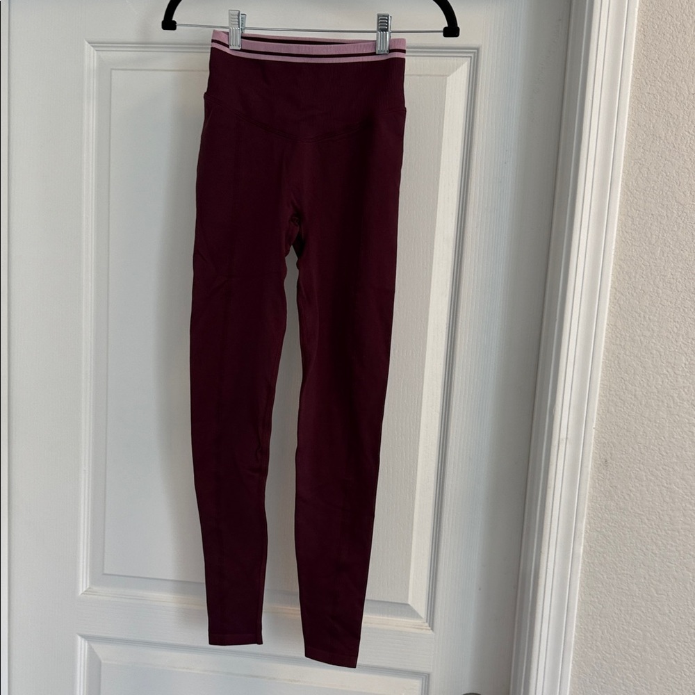 Womens Maroon Leggings